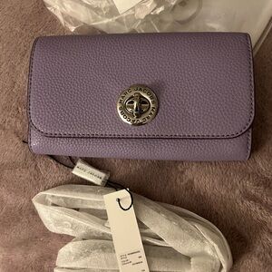 Marc Jacob’s wallet on a removable chain EUC daybreak wallet